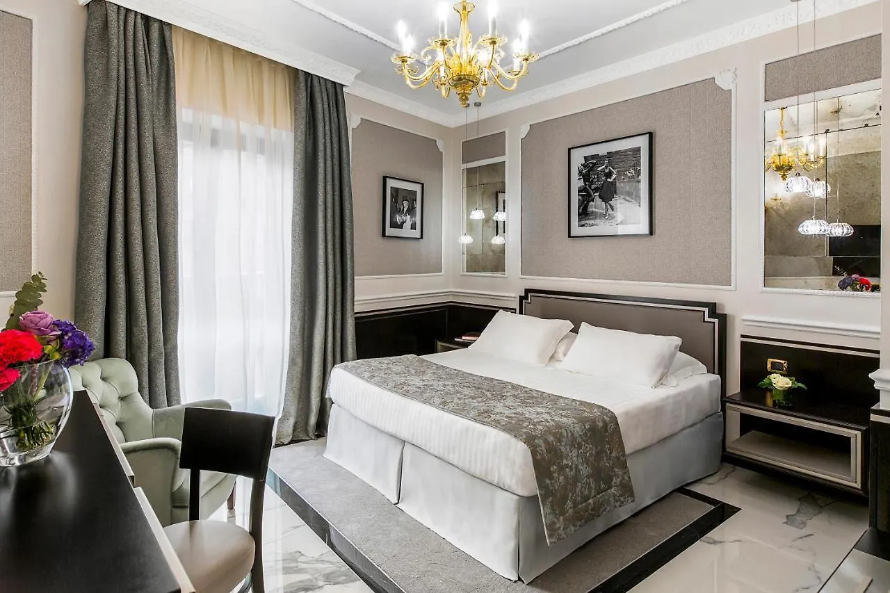 Baglioni Hotel Regina - The Leading Hotels Of The World Roma 5*,  Italia