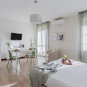 Appartamento Casa Caterina - - By Host4u