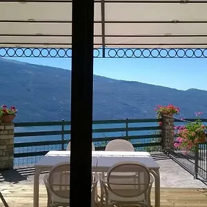 https://casa-navla.it-lombardy.com