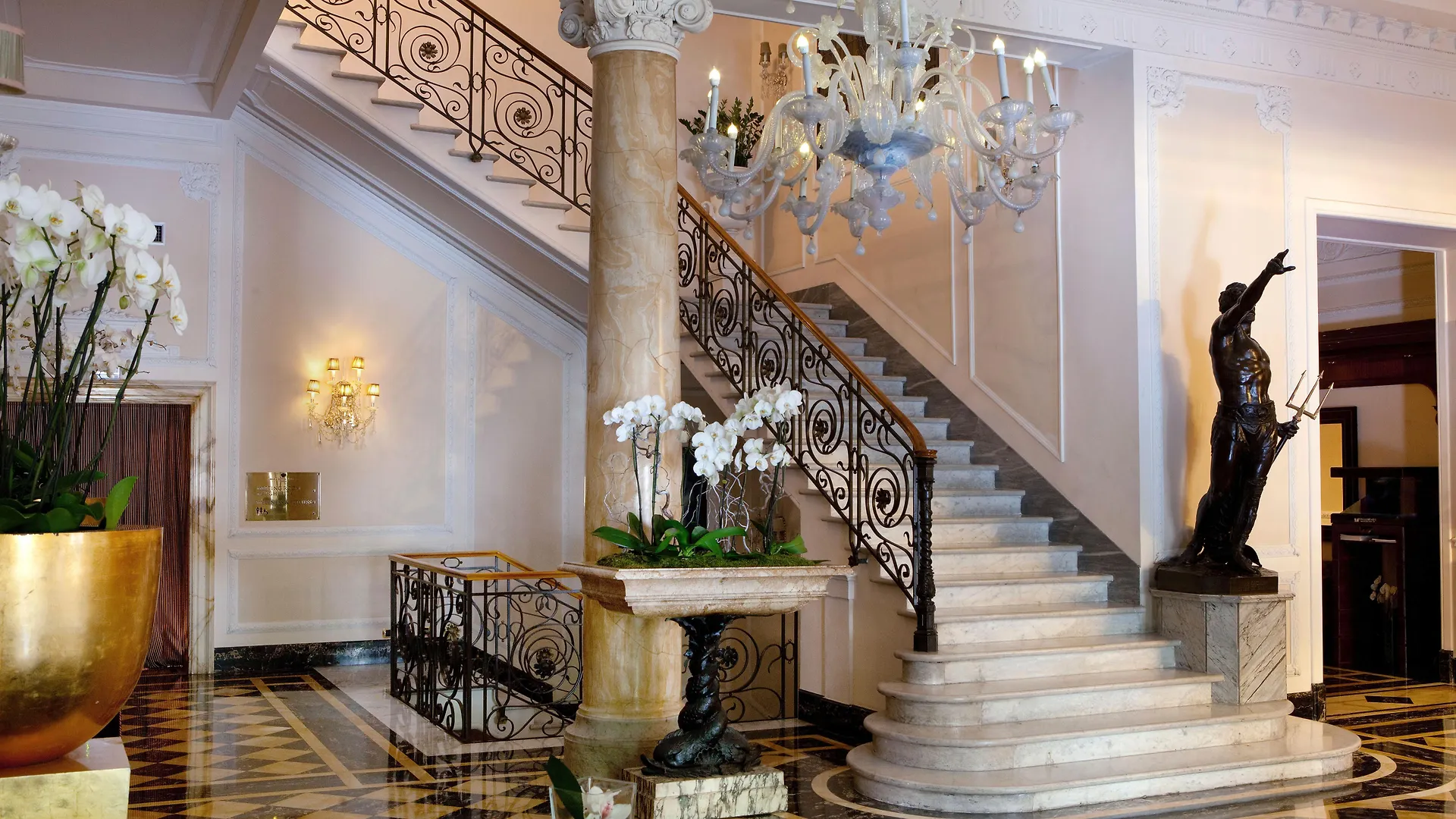 Baglioni Hotel Regina - The Leading Hotels Of The World Rome 5*,  Italy